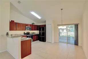8455 105th Ave, Vero Beach, FL 32967 - Photo 12