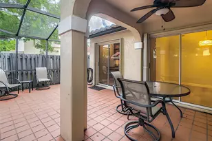 1370 Cottonwood Cir, Weston, FL 33326 - Photo 22