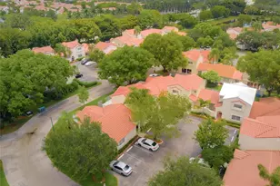 1370 Cottonwood Cir, Weston, FL 33326 - Photo 28