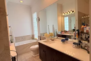 8095 Laborie Ln, Wellington, FL 33414 - Photo 20