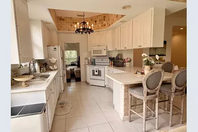 8095 Laborie Lane, Wellington, FL 33414 - Photo 16
