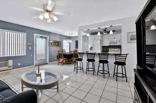 203 Coventry I, West Palm Beach, FL 33417 - Photo 4