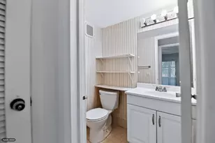 203 Coventry I, West Palm Beach, FL 33417 - Photo 10