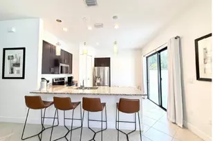 9218 SW 39th St, Miramar, FL 33025 - Photo 16