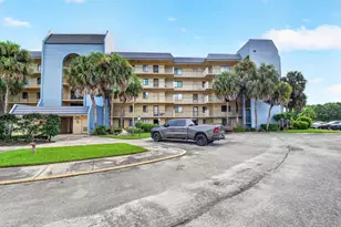 2786 Tennis Club Dr, West Palm Beach, FL 33417 - Photo 2