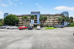 2786 Tennis Club Dr, West Palm Beach, FL 33417 - Photo 1
