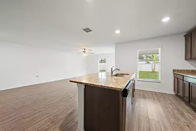 790 NW Kingston Street, Port Saint Lucie, FL 34983 - Photo 10