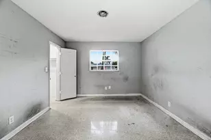 2700 NW 36th Ave, Lauderdale Lakes, FL 33311 - Photo 14