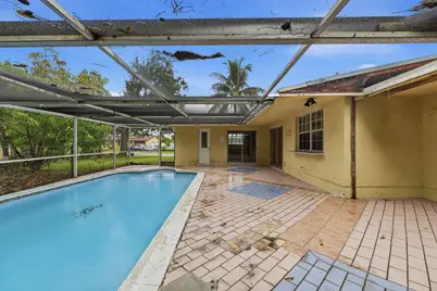 2700 NW 36th Avenue, Lauderdale Lakes, FL 33311 - Photo 28