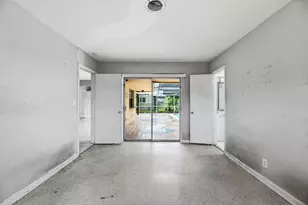 2700 NW 36th Ave, Lauderdale Lakes, FL 33311 - Photo 16