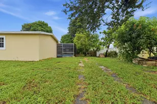 2700 NW 36th Ave, Lauderdale Lakes, FL 33311 - Photo 30