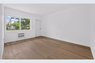 60 NW 79th Street #19, Miami, FL 33150 - Photo 2