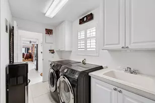 8403 Cozumel Ln, Wellington, FL 33414 - Photo 8