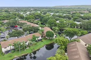 4321 Carambola Cir N, Coconut Creek, FL 33066 - Photo 32