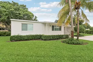 2516 Lorraine Ct, North Palm Beach, FL 33403 - Photo 1