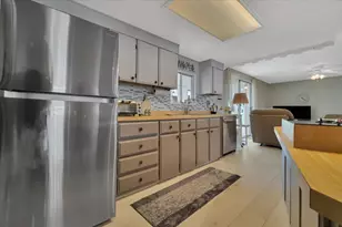 132 NW 53rd Pl, Deerfield Beach, FL 33064 - Photo 12