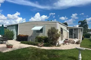 132 NW 53rd Pl, Deerfield Beach, FL 33064 - Photo 6
