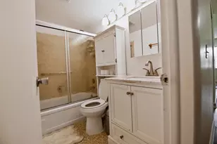 233 Windsor K, West Palm Beach, FL 33417 - Photo 14