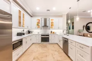 514 Solar Isle Dr, Fort Lauderdale, FL 33301 - Photo 2