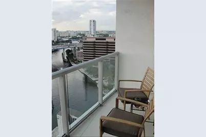 185 SW 7th Street #1802, Miami, FL 33130 - Photo 10