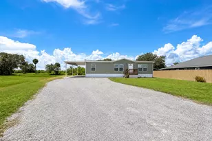 1121 Orange Loop, Okeechobee, FL 34974 - Photo 8