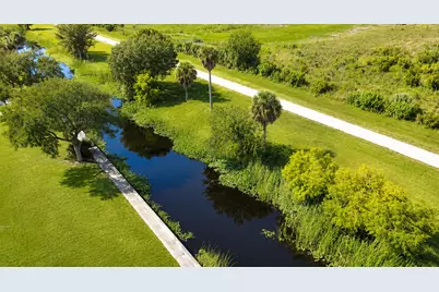 1121 Orange Loop, Okeechobee, FL 34974 - Photo 32