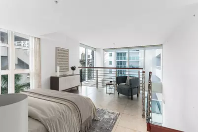 41 SE 5th Street #417, Miami, FL 33131 - Photo 8