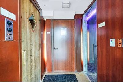 41 SE 5th Street #417, Miami, FL 33131 - Photo 20