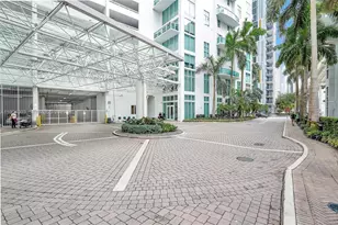 41 SE 5th St, Miami, FL 33131 - Photo 30