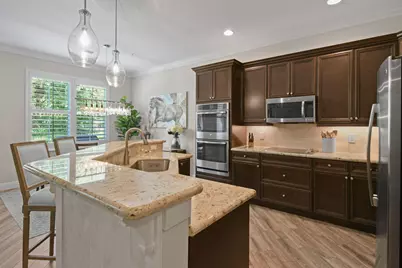 7239 Oxford Court, Palm Beach Gardens, FL 33418 - Photo 14