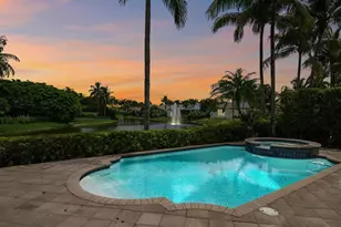 10821 Blue Palm St, Plantation, FL 33324 - Photo 2