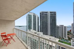 1200 Brickell Bay Dr, Miami, FL 33131 - Photo 8