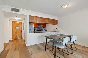 1200 Brickell Bay Dr, Miami, FL 33131 - Photo 16
