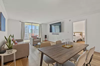 1200 Brickell Bay Drive #3419, Miami, FL 33131 - Photo 2