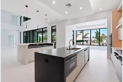 2848 NE 26th Place, Fort Lauderdale, FL 33306 - Photo 14