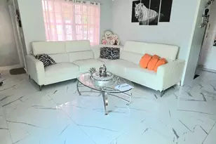 6521 Harding St, Hollywood, FL 33024 - Photo 2