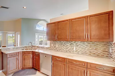 1117 Avondale Court, West Palm Beach, FL 33409 - Photo 24