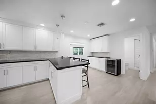 4910 SW 205th Ave, Southwest Ranches, FL 33332 - Photo 18