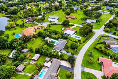 4910 SW 205th Avenue, Southwest Ranches, FL 33332 - Photo 76