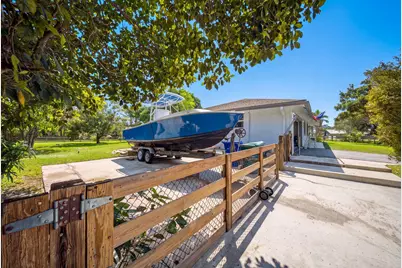 4910 SW 205th Avenue, Southwest Ranches, FL 33332 - Photo 64