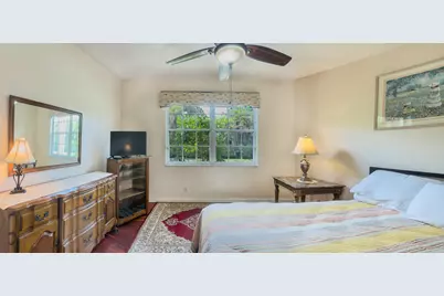 4646 Carlton Golf Drive, Wellington, FL 33449 - Photo 14