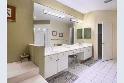 4646 Carlton Golf Drive, Wellington, FL 33449 - Photo 12