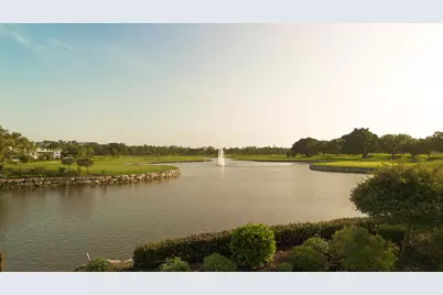 4646 Carlton Golf Drive, Wellington, FL 33449 - Photo 24