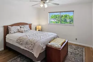 8 Garden St, Tequesta, FL 33469 - Photo 2