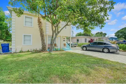 1225 W 10th Street, Riviera Beach, FL 33404 - Photo 2