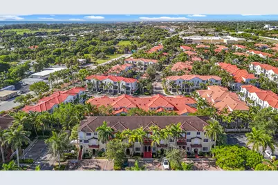 312 Bayfront Drive, Boynton Beach, FL 33435 - Photo 2