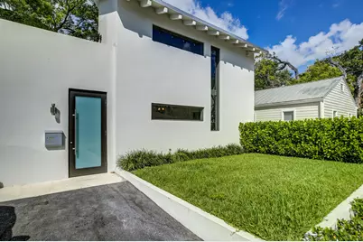 800 SW 4th Avenue #2, Fort Lauderdale, FL 33315 - Photo 2
