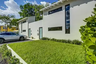 800 SW 4th Ave, Fort Lauderdale, FL 33315 - Photo 4
