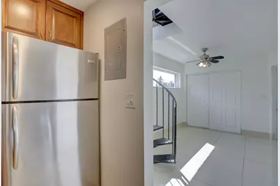 800 SW 4th Avenue #2, Fort Lauderdale, FL 33315 - Photo 18