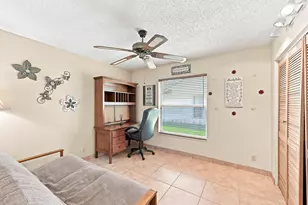 2111 NW 86th Way, Coral Springs, FL 33071 - Photo 24